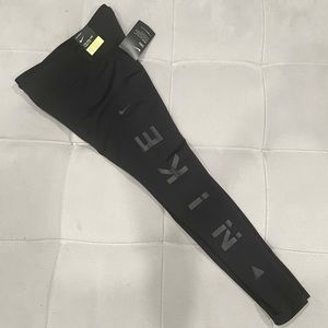 NWT Nike One Tight Fit Leggings - 7/8 Length